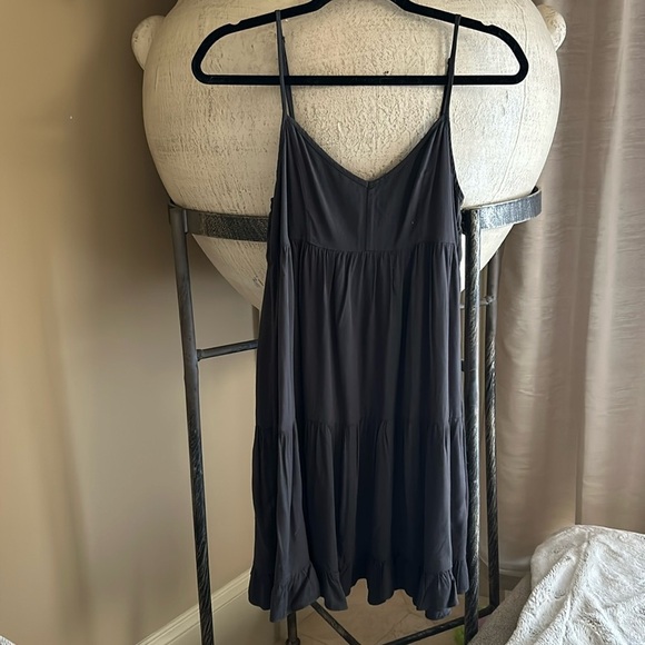 American Eagle Outfitters Dresses & Skirts - Grey Rag-doll Dress- American Eagle